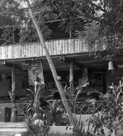 Magologolo Bungalow