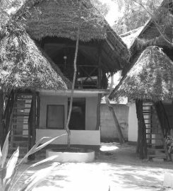 Magologolo Bungalow