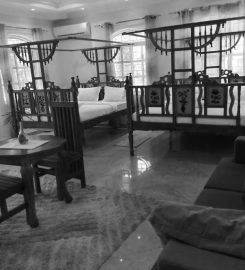 Salhiya Lodge – Hostel