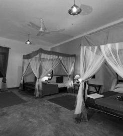 Raha Lodge Boutique Hotel