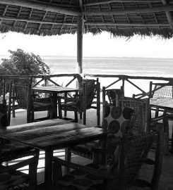 Jaribu Beach Hotel