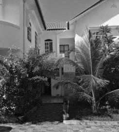 Salhiya Lodge – Hostel