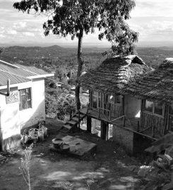 Arusha Hostel Lodge & Adventures