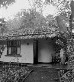 Moivaro Lodge