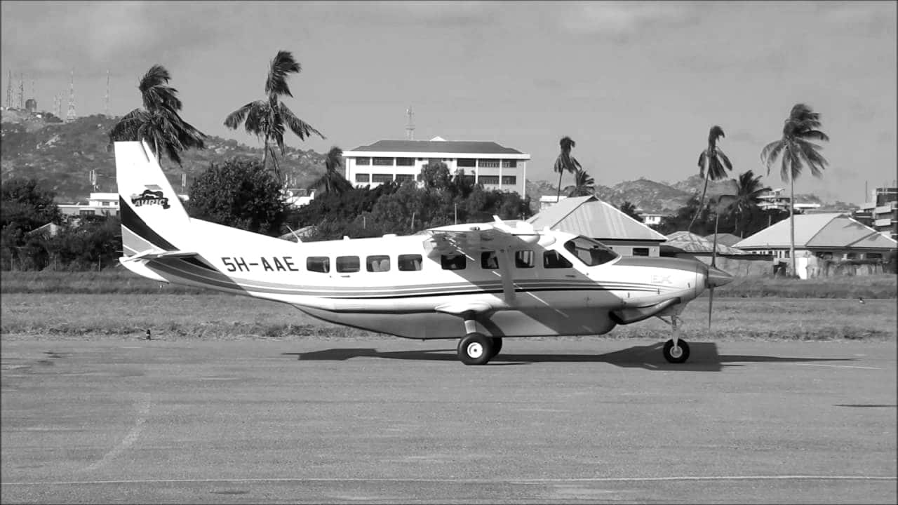 Plane from Auric airline landing at Dodoma airport