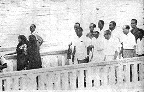 Sultan Jamshid bin Abdullah first part of his scape - arriving in Dar es salaam