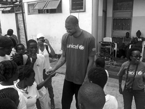Tyson Chandler of the New York Knicks Visited Tanzania via UNICEF