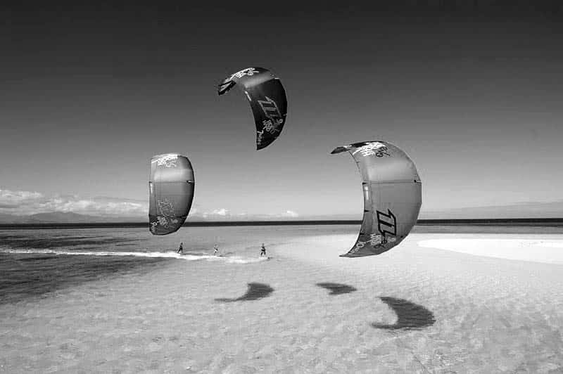 Kitesurfing in Michamvi