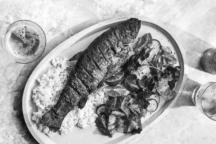 Swahili Food Recipe - Tanzanian Crispy Whole Fried Fish the Right Way