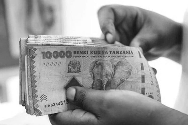 Arranging Tanzanian TSH Notes