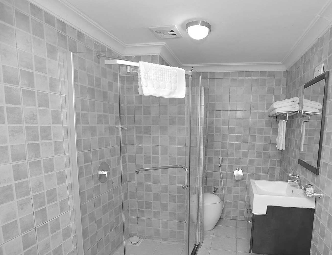 Bathrooms at Regency Park Hotel