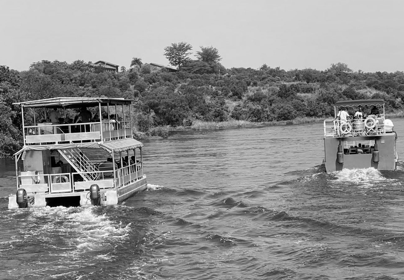 Tourists at Lake Victoria