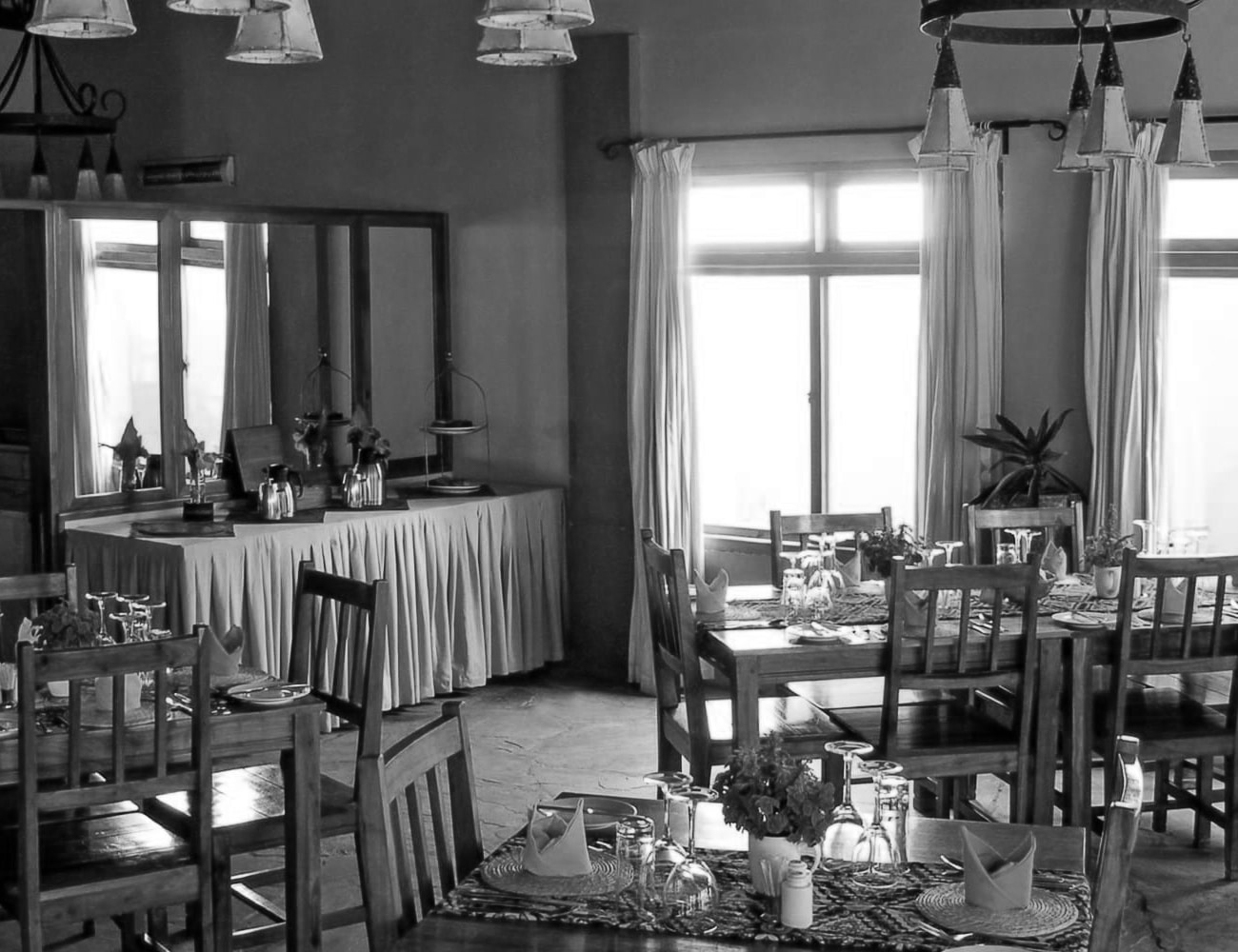 Beautiful Dining Space at Ahadi Lodge