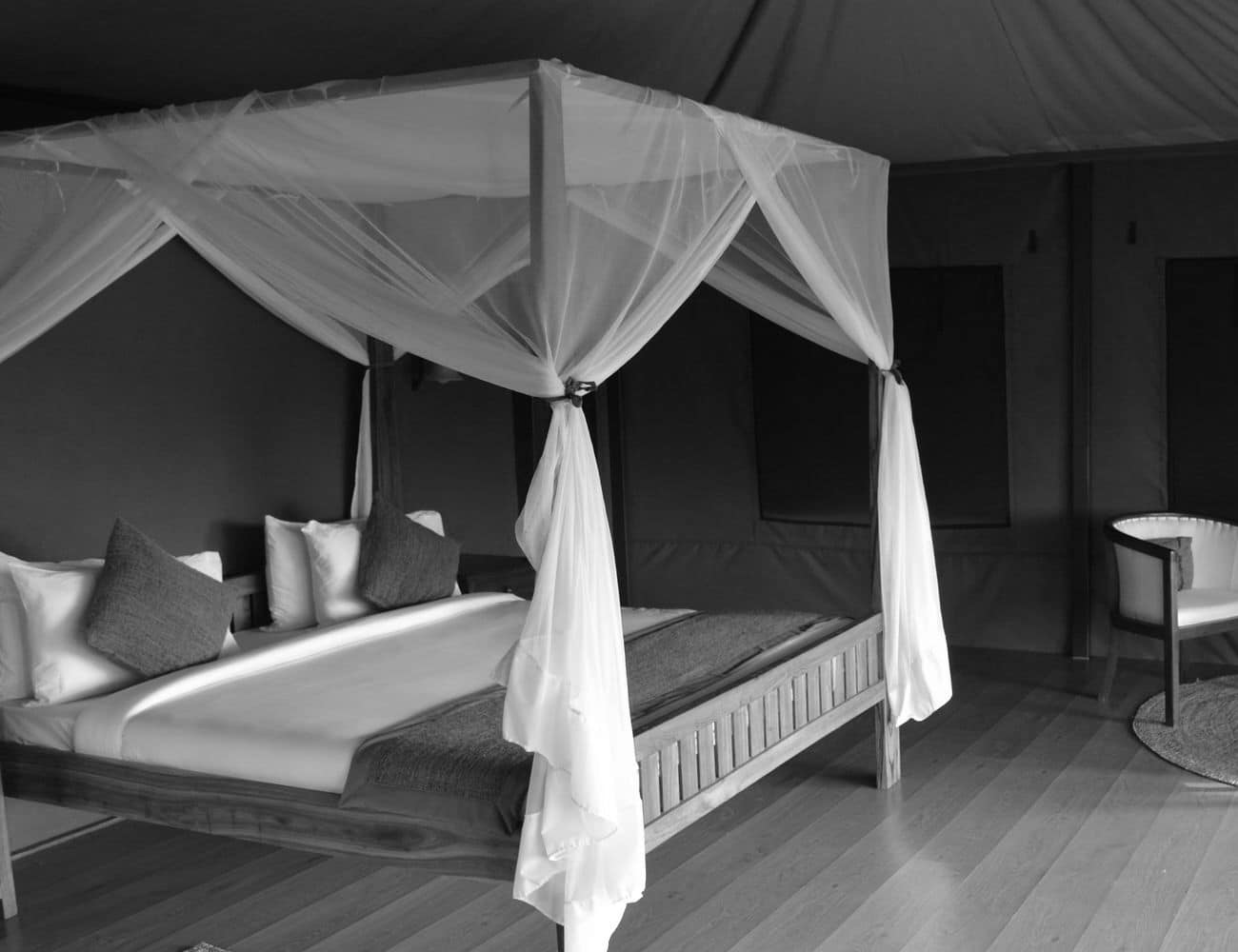 Bedrooms at Karutu Simba Lodge