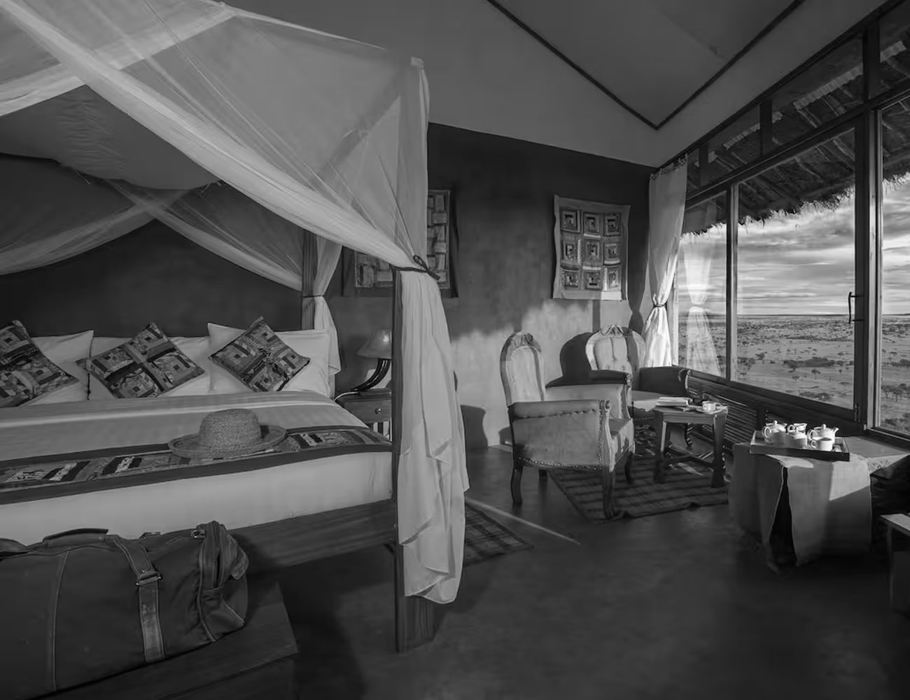 Bedrooms at Serengeti Simba Lodge