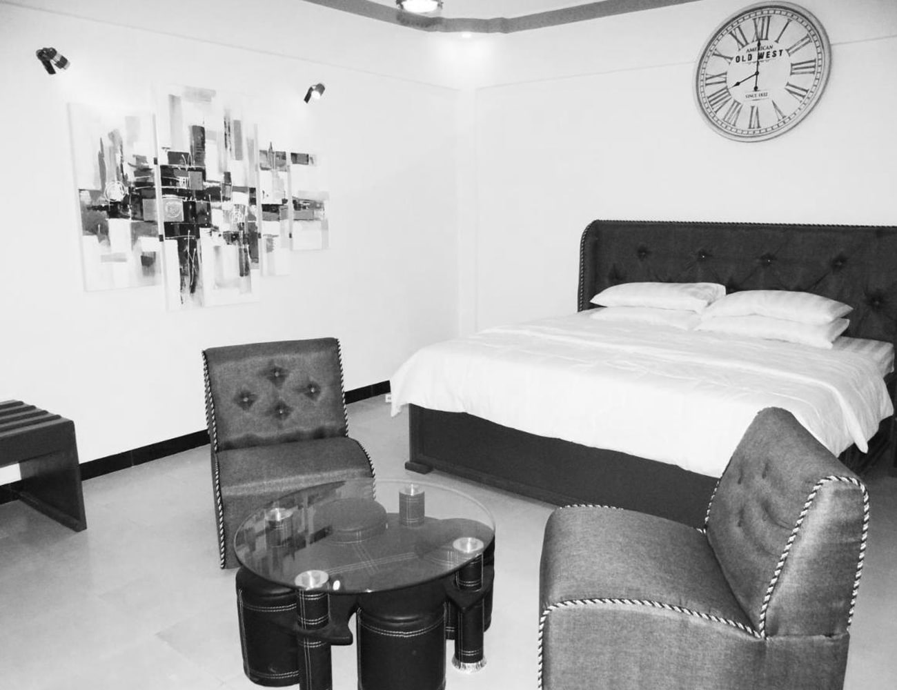 Rooms at Econo Lodge in Dar es Salaam